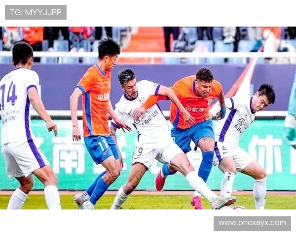 J1联赛争冠悬念升级，多支球队展开激烈角逐