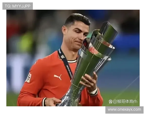 C罗闪耀赛场，领衔球队逆转取胜展现传奇风采